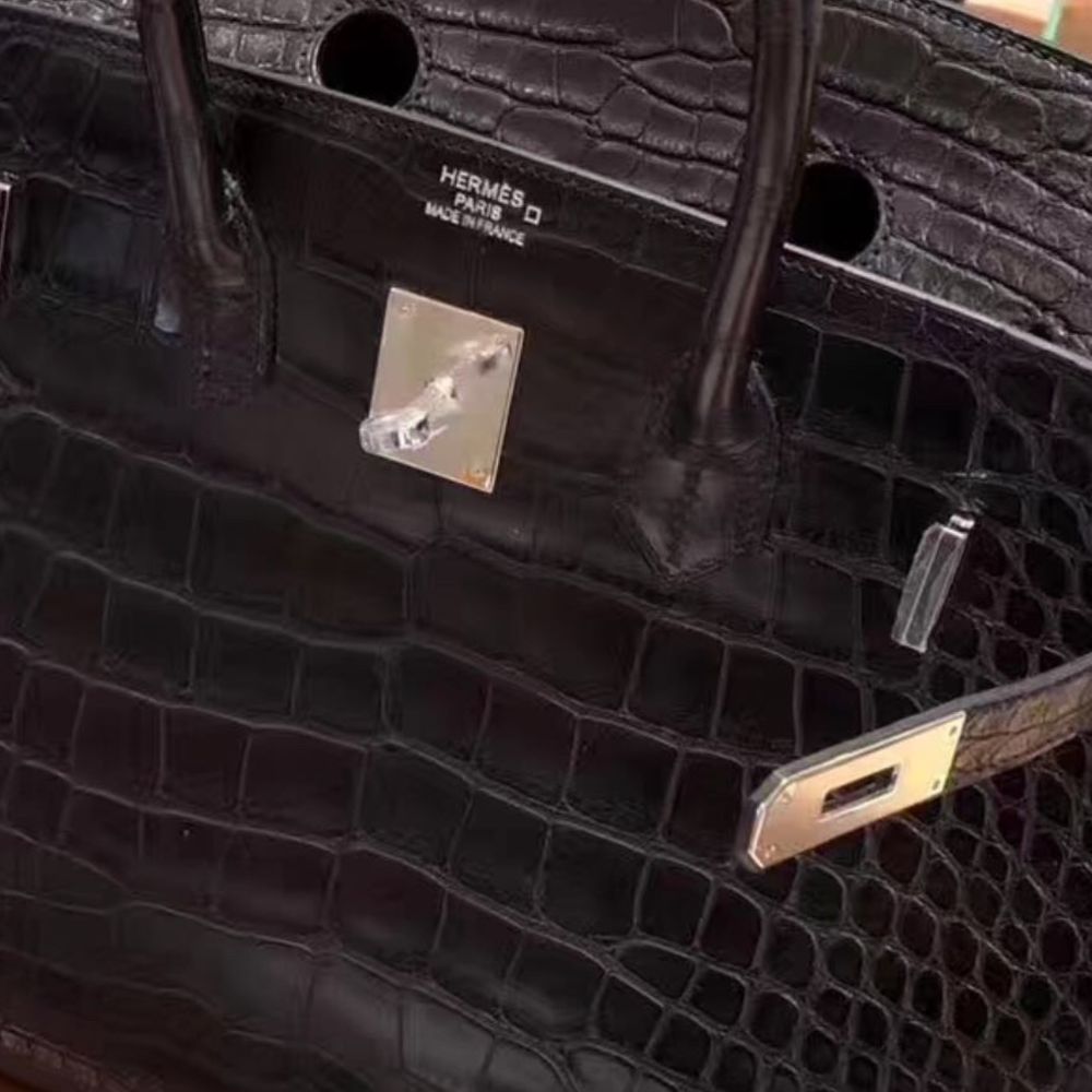 Limited edition 35 cm So Black Hermès Alligator Birkin bag