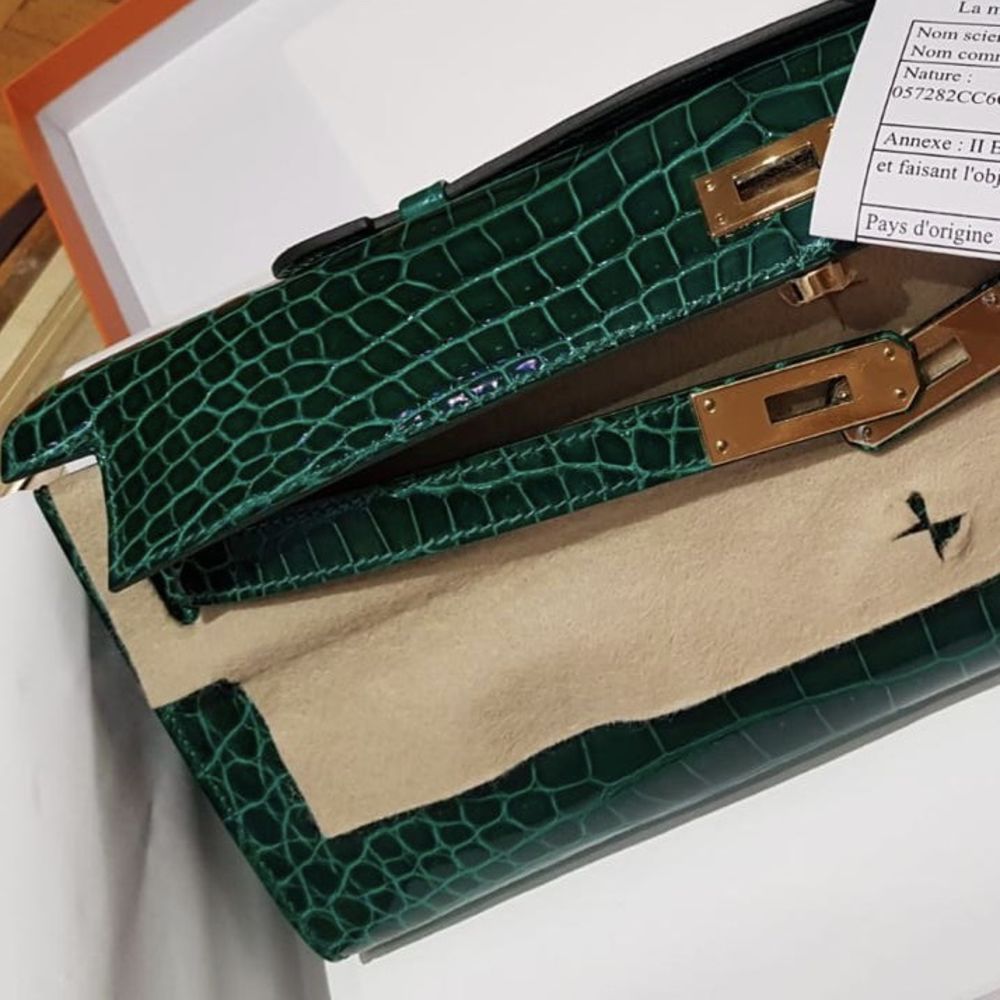 Hermès Kelly Cut Bleu Marine Crocodile Porosus Lisse Gold Hardware