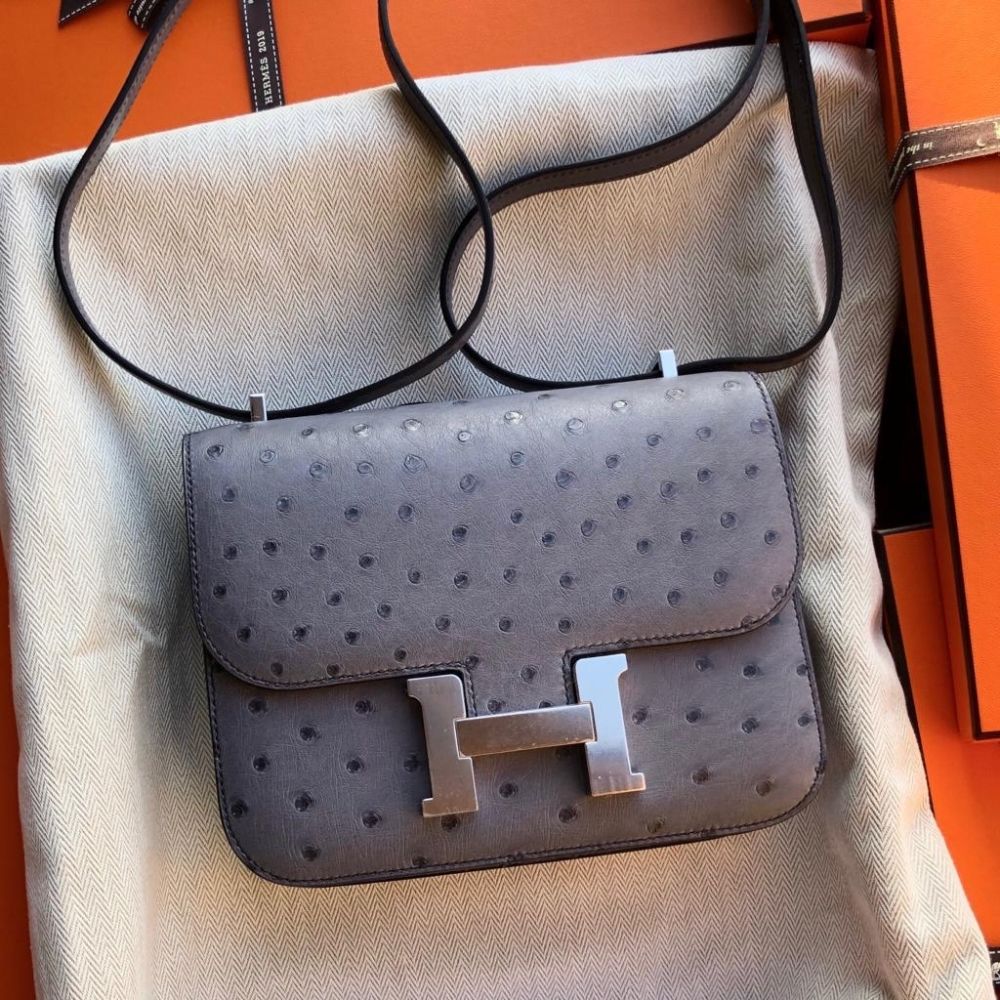 Constance ostrich handbag Hermès Grey in Ostrich - 35721879