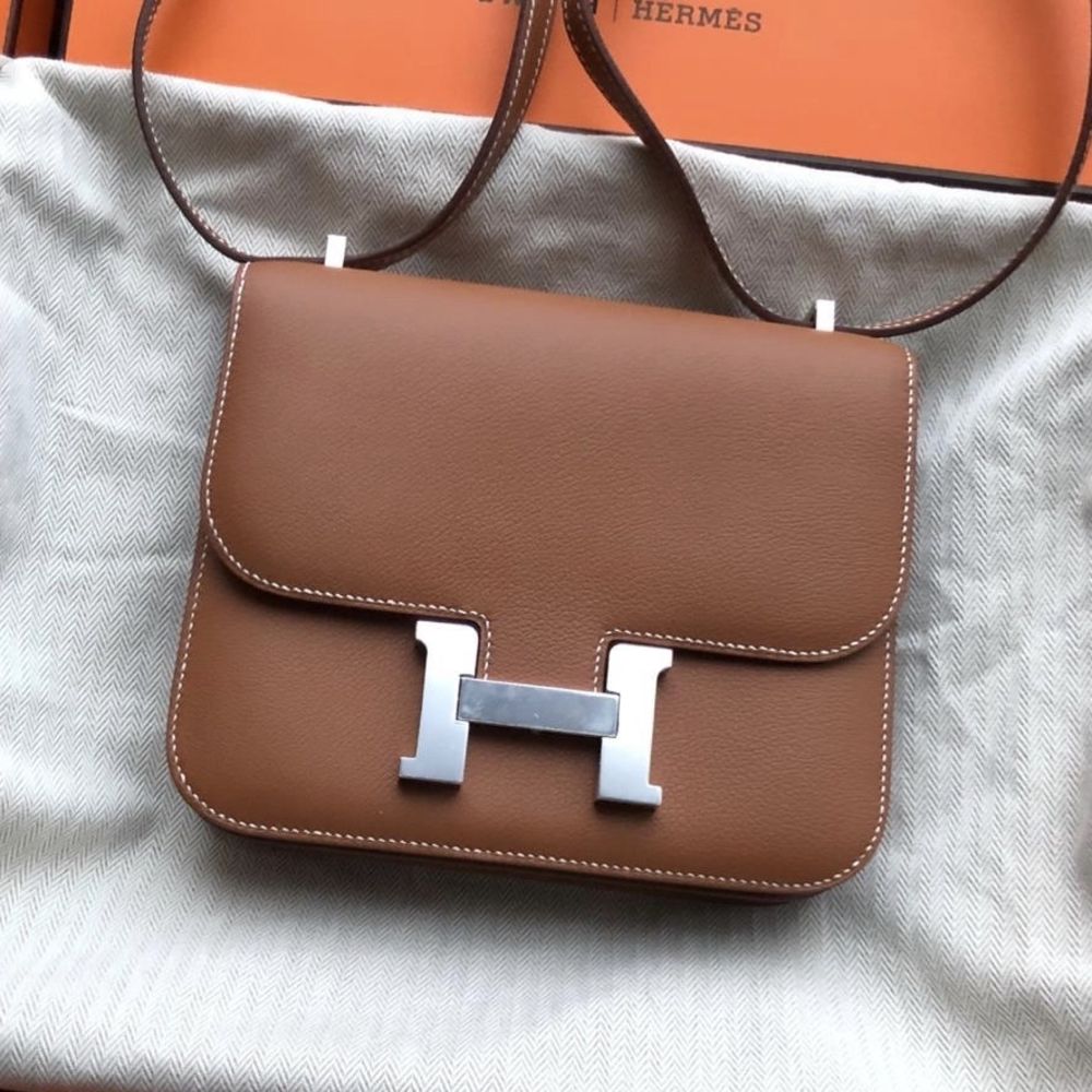 Hermès Gold Constance 24cm of Evercolor Leather with Palladium