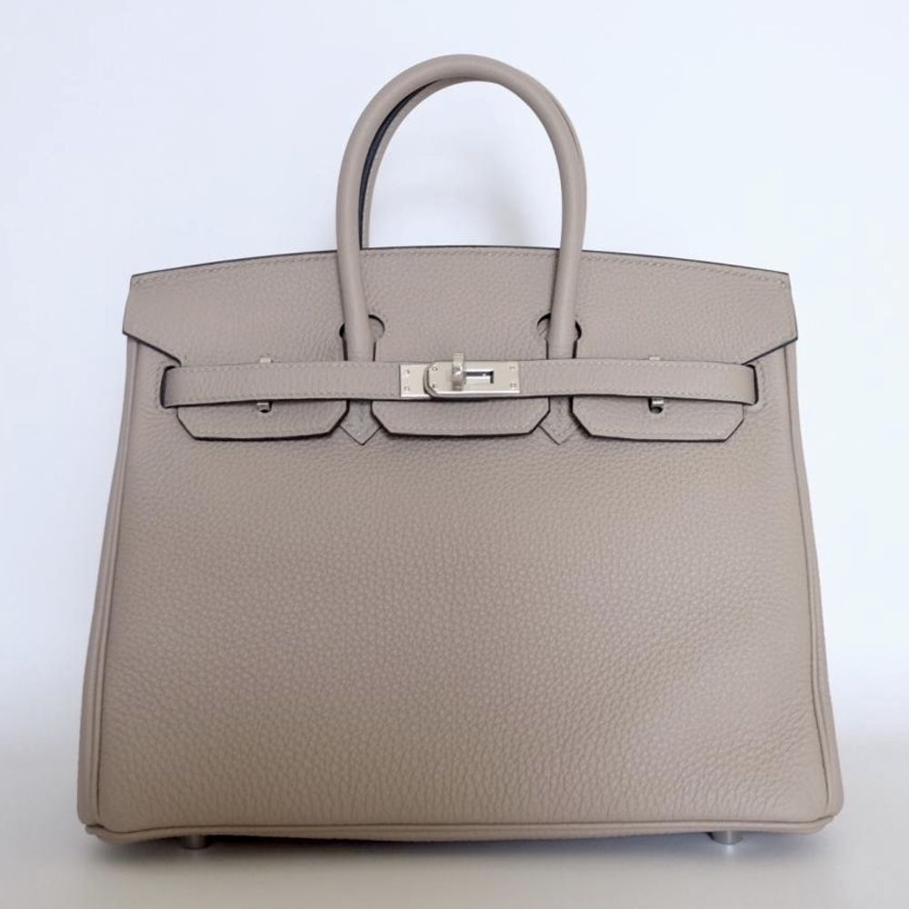 My Hermes Birkin 25 in Gris Tourterelle goes with everything. Dressing
