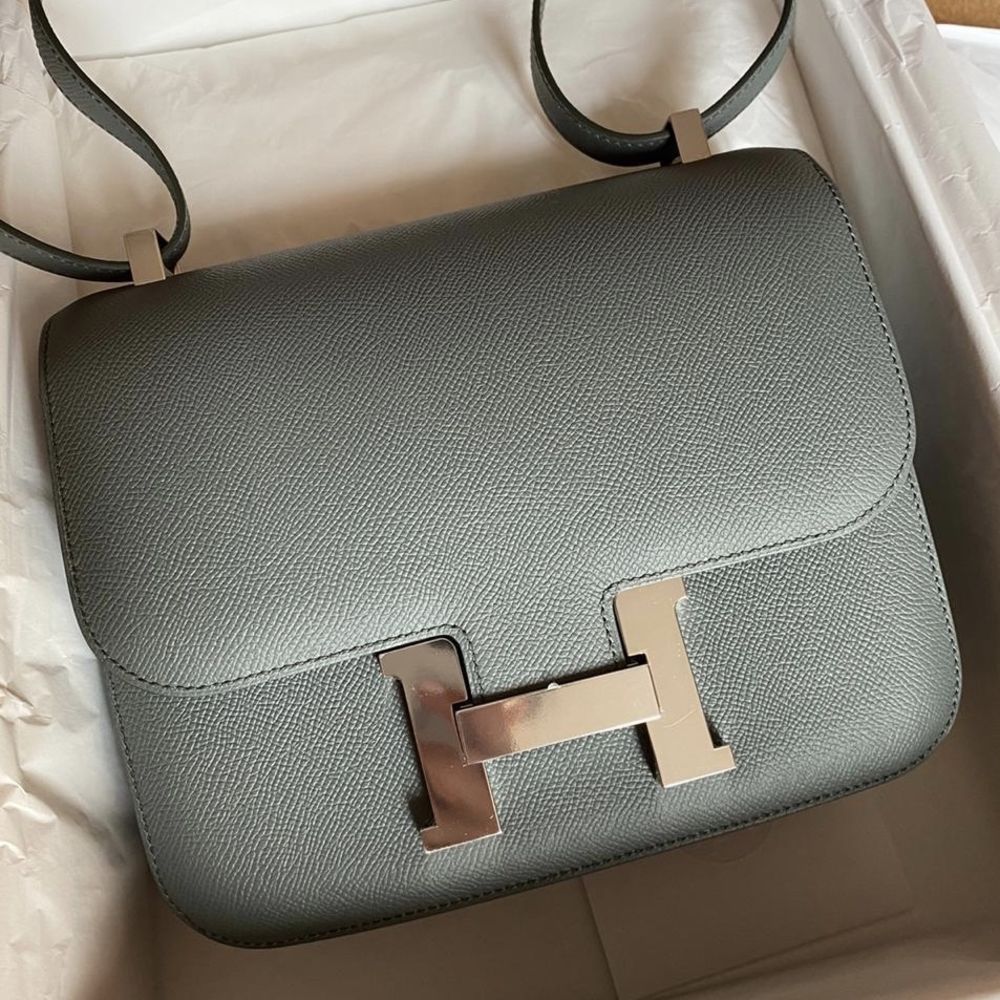 Hermes Birkin 35 Bag Vert Amande Palladium Hardware Togo Leather