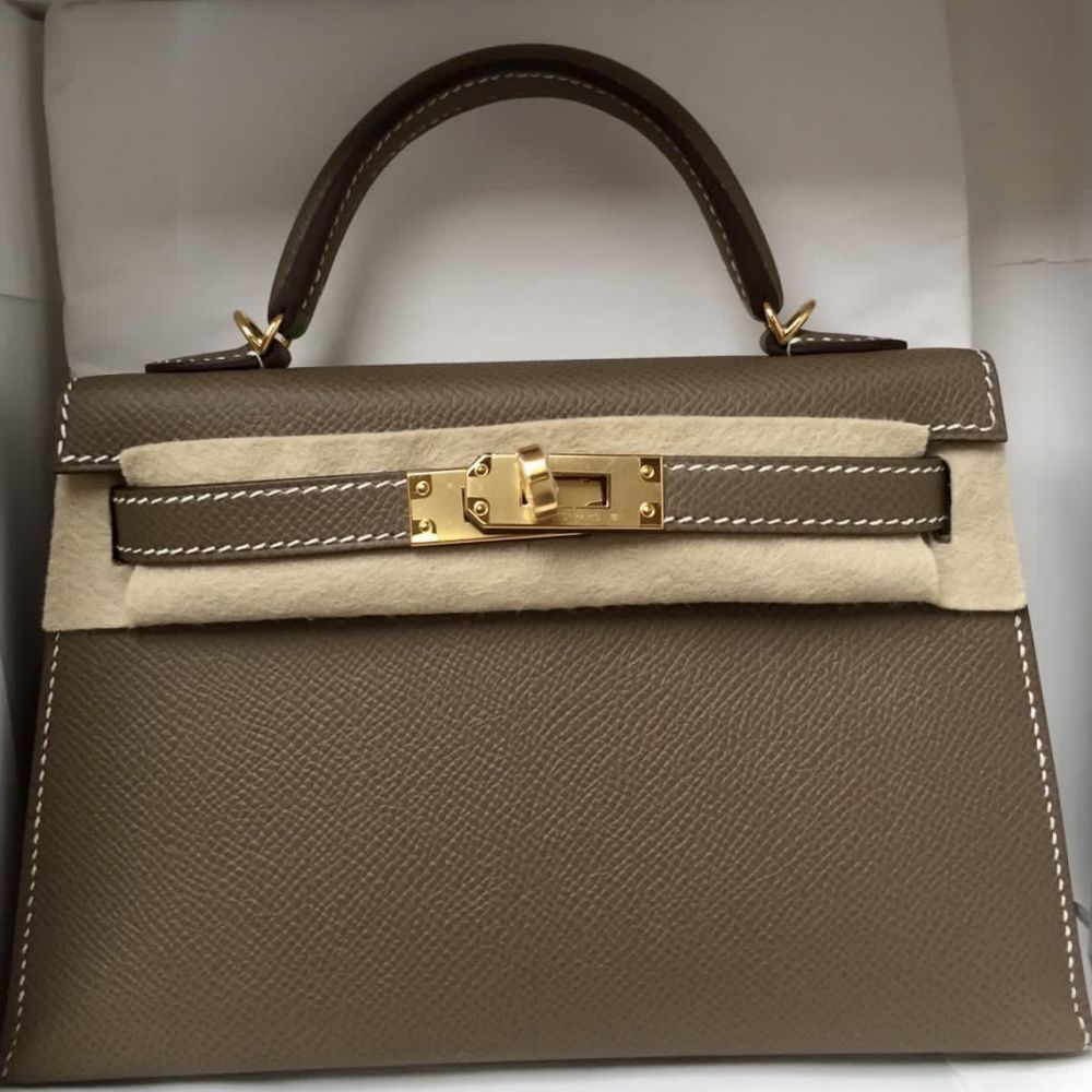 Hermes Kelly 32 Gold, GHW epsom leather 