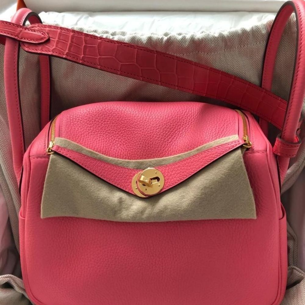 Hermes Lindy 30 Gold Clemence Gold Hardware